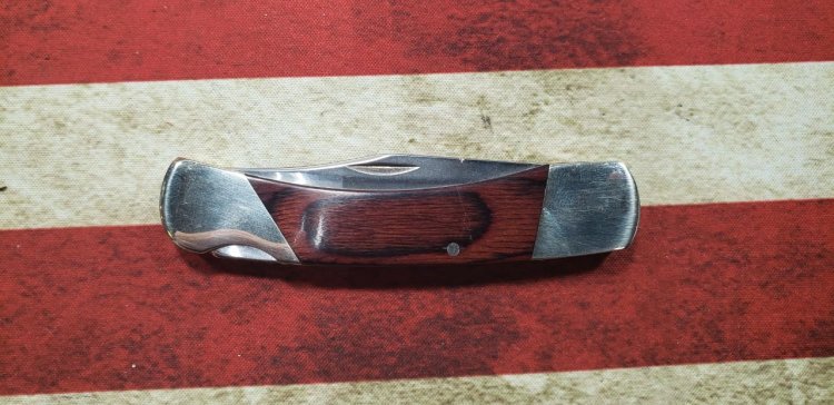 (image for) Bear and Son Mid Size Rosewood Pocket Knife