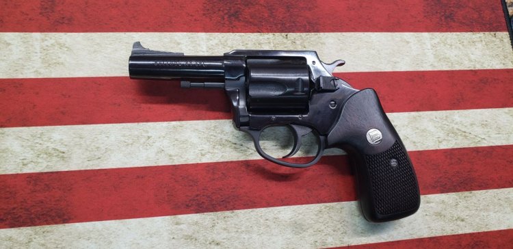 (image for) Charter Arms Bulldog .44 Special revolver