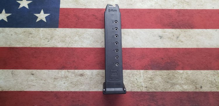 (image for) Glock Model 17 10 Round Magazine