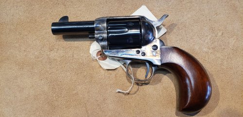 (image for) Uberti Cattleman 44-40 Birds Head Single Action Revolver