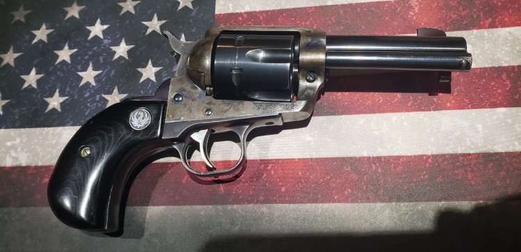 (image for) Ruger Vaquero .45Colt Birds Head Revolver