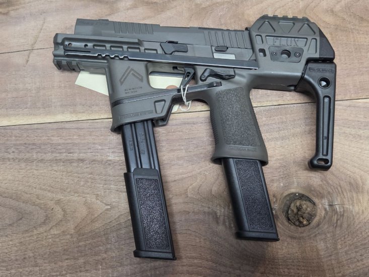 (image for) Sig Sauer P320 Legion Flux 9MM Pistol