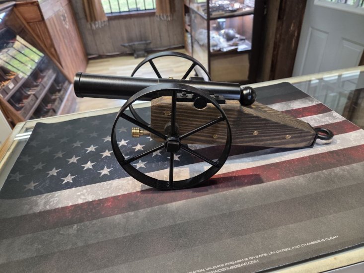 (image for) Small Functional Black Powder Cannon